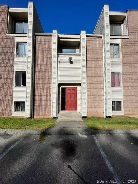 247 Burgundy Hill Ln #247, Middletown, CT 06457