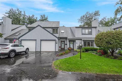 1469 Farmington Ave #44, Bristol, CT 06010