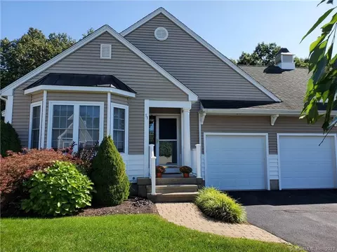 11 Lantern Ln #11, Vernon, CT 06066