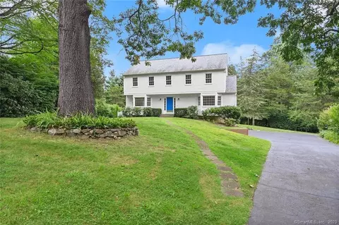 1201 Bullet Hill Rd, Southbury, CT 06488