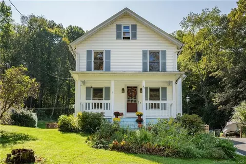 69 Hillside Ave, Plymouth, CT 06782
