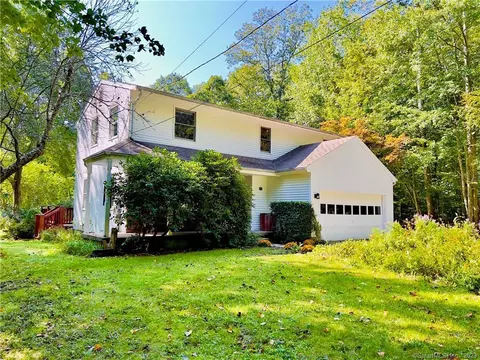549 Colonel Ledyard Hwy, Ledyard, CT 06339