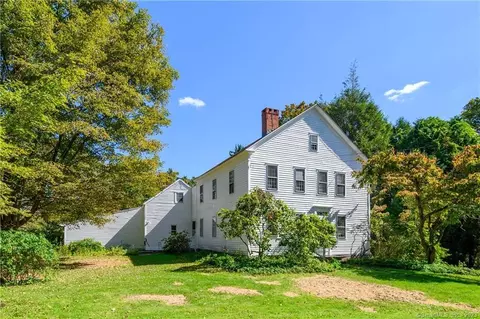 36 Old Ridge Rd, New Milford, CT 06776