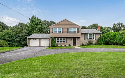 40 Nod Brook Rd, Wallingford, CT 06492