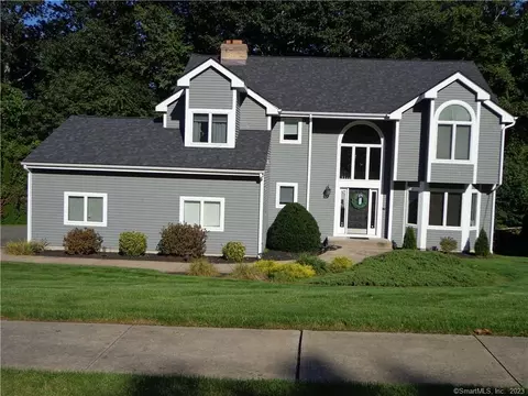 92 Larkspur Ln, Bristol, CT 06010
