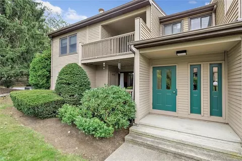 495 Vincellette St #11, Bridgeport, CT 06606