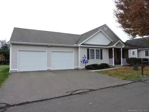 8 Oakview Pl #8, Vernon, CT 06066