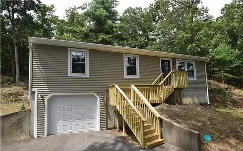 471 Crystal Lake Rd, Tolland, CT 06084