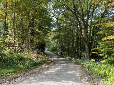 78 Riverton Rd, Riverton, CT 06065