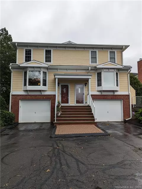 11 Saint John St #G7, North Haven, CT 06473
