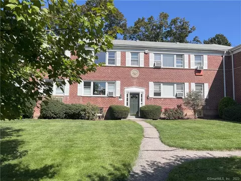 67 Hope St #25C, Stamford, CT 06906