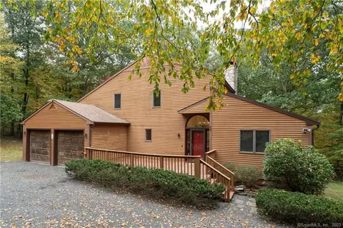 163 Harvey Rd, Durham, CT 06422