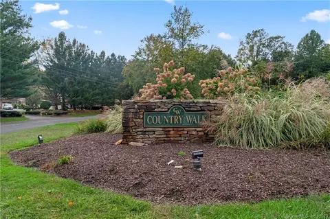 29 Country Walk #29, Shelton, CT 06484
