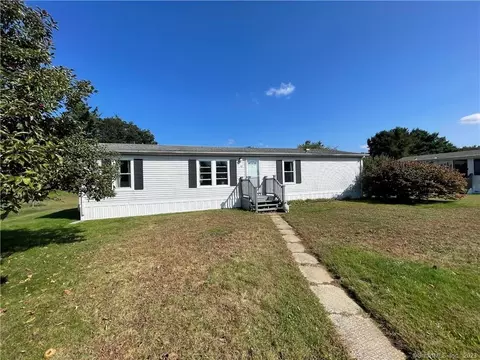 12 Carolyn Ln, Windham, CT 06256