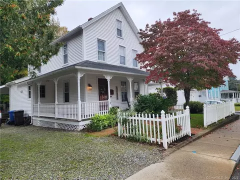 18 Tracy Ave, Griswold, CT 06351