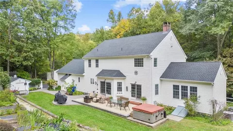 62 Branch Ct, Watertown, CT 06795