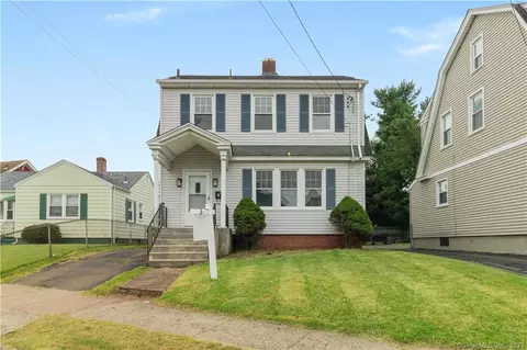 54 Woodin St, Hamden, CT 06514