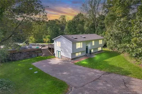 26 Blish Rd, Marlborough, CT 06447