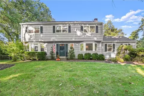 3 Wisteria Ln, Westport, CT 06880