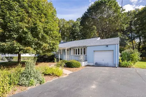168 Grande Rd, East Hartford, CT 06118