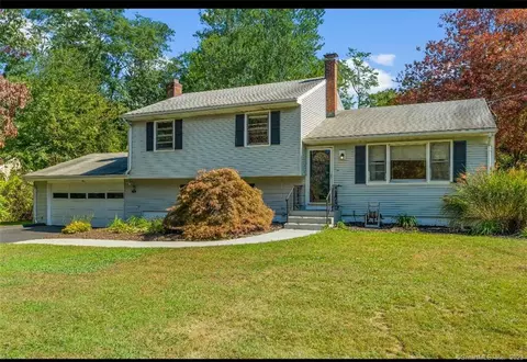 9 Todd Dr, North Haven, CT 06473