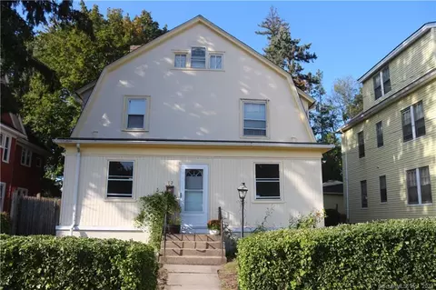 12 Hebron St, Hartford, CT 06112