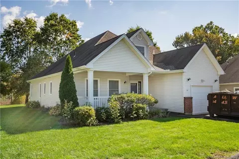 107 Oliver Way #107, Bloomfield, CT 06002