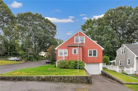 109 Plankton St, Bridgeport, CT 06606