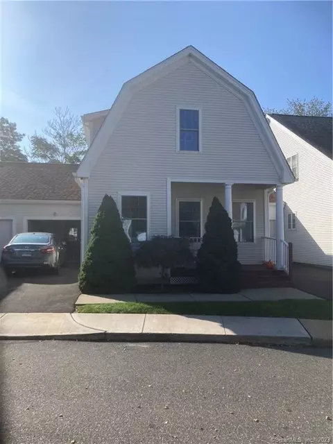 25 Forest Rd #C, Milford, CT 06461