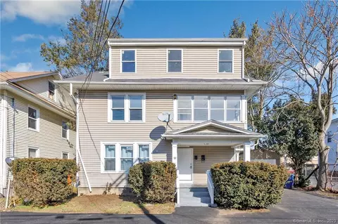 38 Denver Ave, Bridgeport, CT 06605