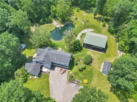 186 Riley Mountain Rd, Coventry, CT 06238