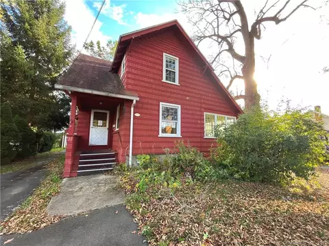 53 Robbins Dr, Wethersfield, CT 06109