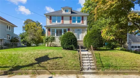 16 Hillside Ave, Stamford, CT 06902