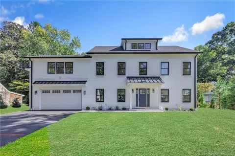 288 Adley Rd, Fairfield, CT 06825