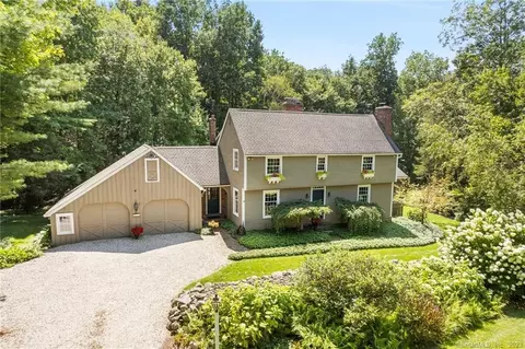 25 Coventry Ln, Harwinton, CT 06791