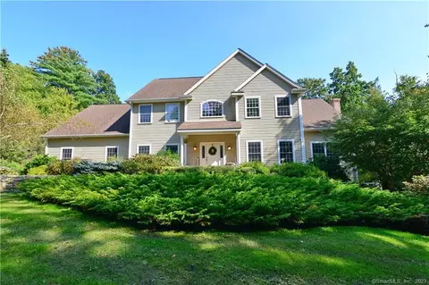 53 Herindeen Lndg, Woodstock, CT 06281