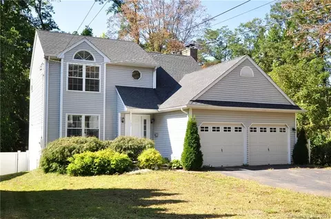 157 Perry St, Unionville, CT 06085
