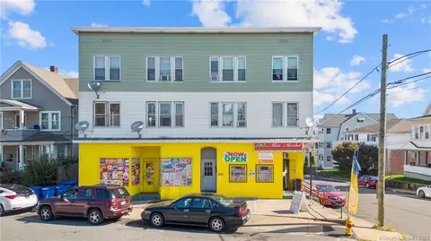 1447 Bank St, Waterbury, CT 06708