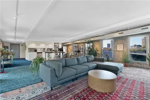 817 Grand Ave #403, New Haven, CT 06511