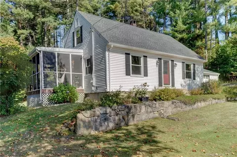 15 Robbie Rd, Tolland, CT 06084