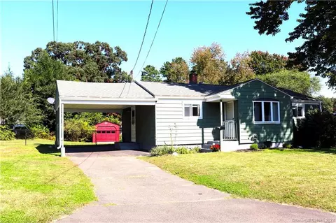 28 Concord Ter, Enfield, CT 06082