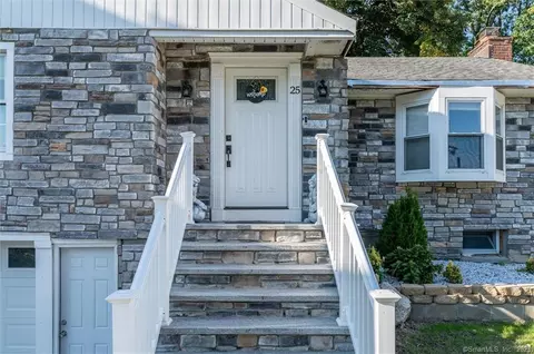 25 Penzance Rd, Stamford, CT 06902