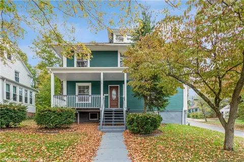 553 E Main St, Meriden, CT 06450