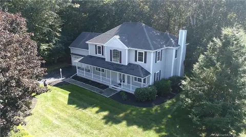 142 Long Wharf Rd, Stonington, CT 06355