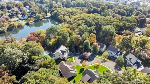 6 Blackstone Ct #6, Danbury, CT 06811