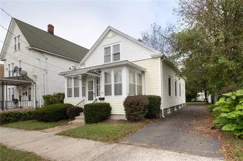 23 Whiting St, Hamden, CT 06514