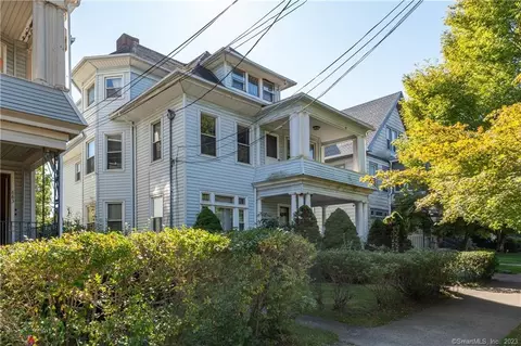 879 Orange St, New Haven, CT 06511