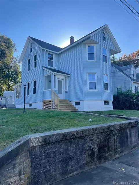41 Myrtle Ave, Waterbury, CT 06708