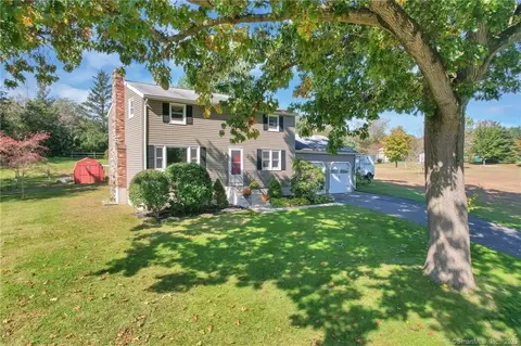 19 Cindy Rd, Ellington, CT 06029