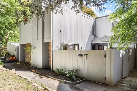 2 Nettle Ln #2, Ridgefield, CT 06877